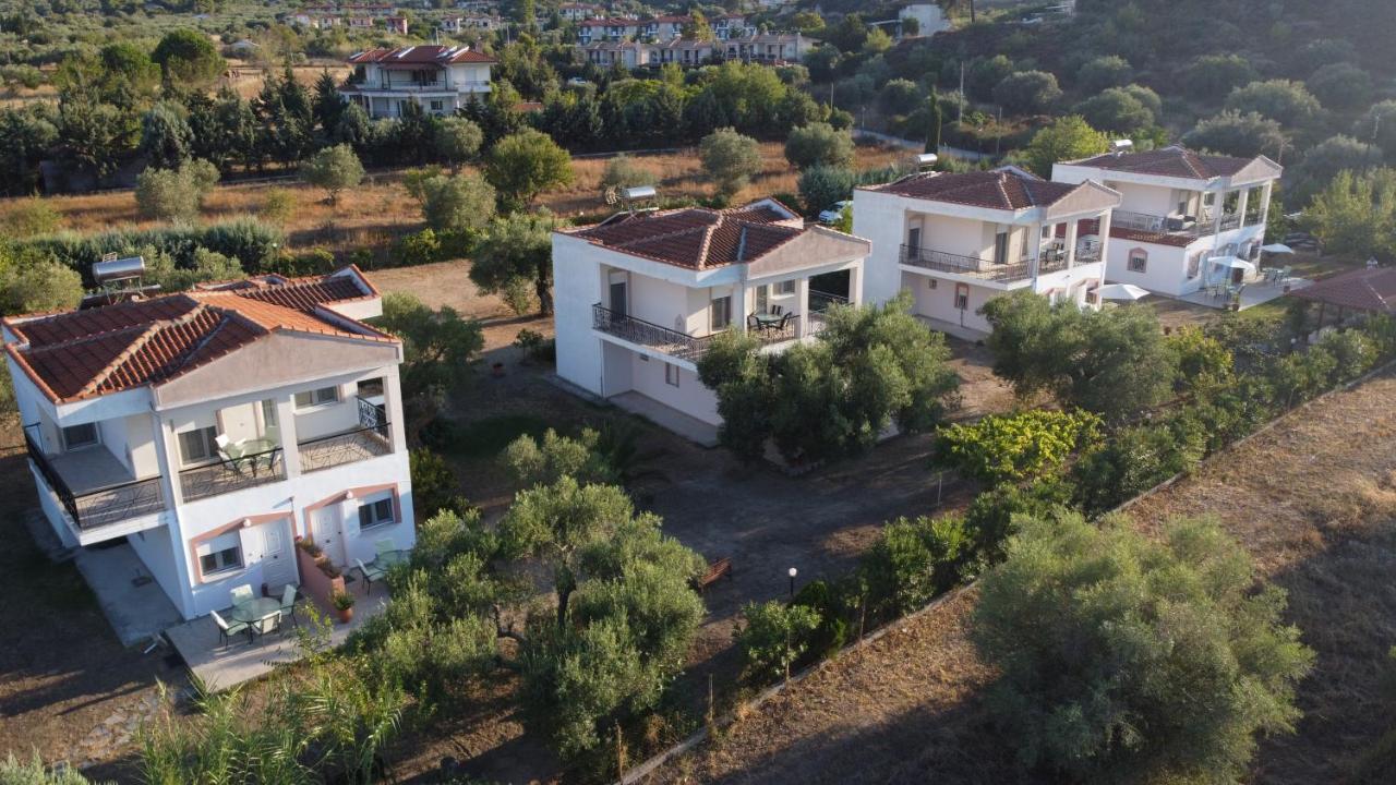Deres Apartments Hanioti Exterior foto